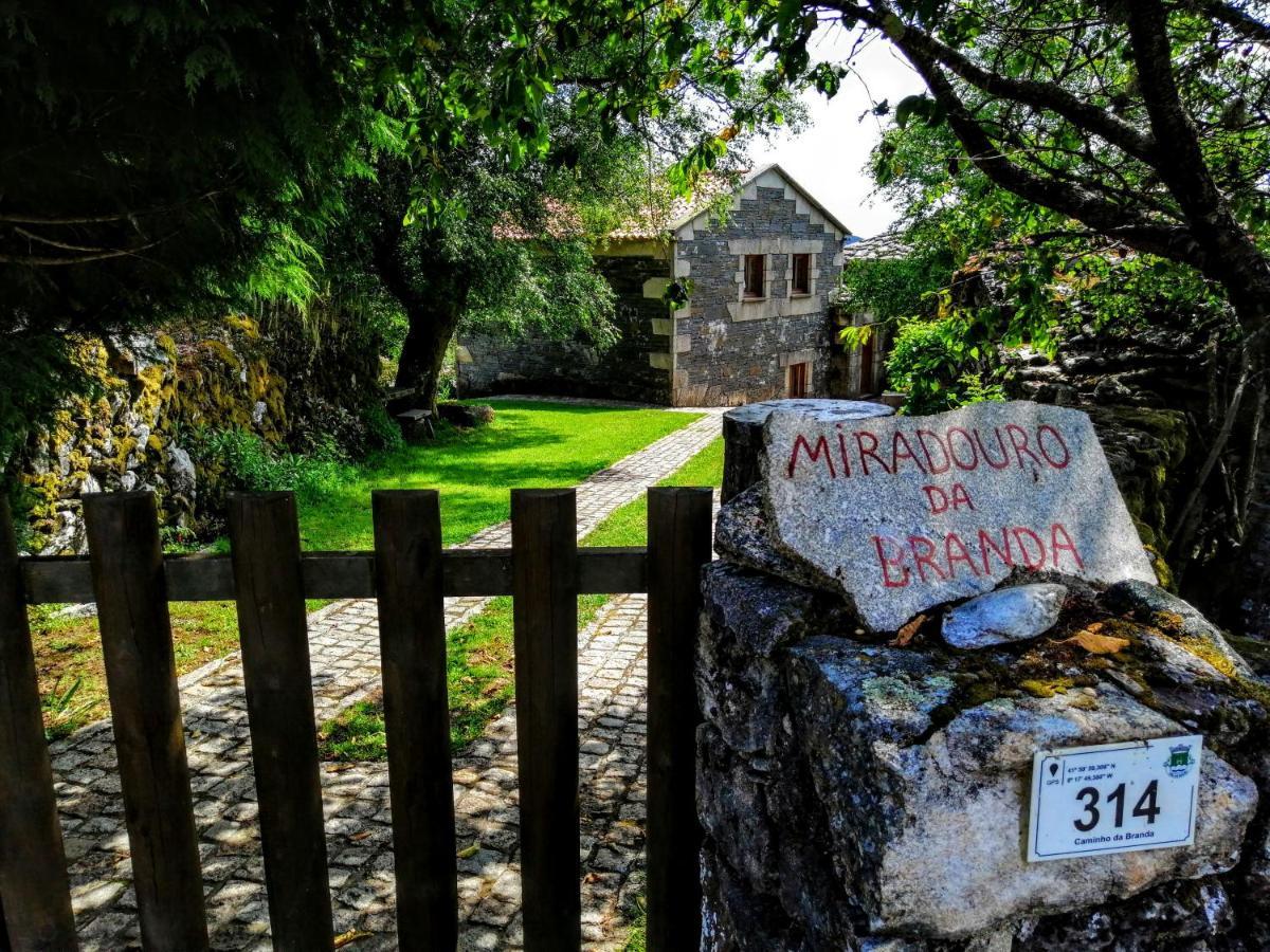 فيلا Casa Dos Do Carvalho - Miradouro Da Branda Branda de Santo António المظهر الخارجي الصورة